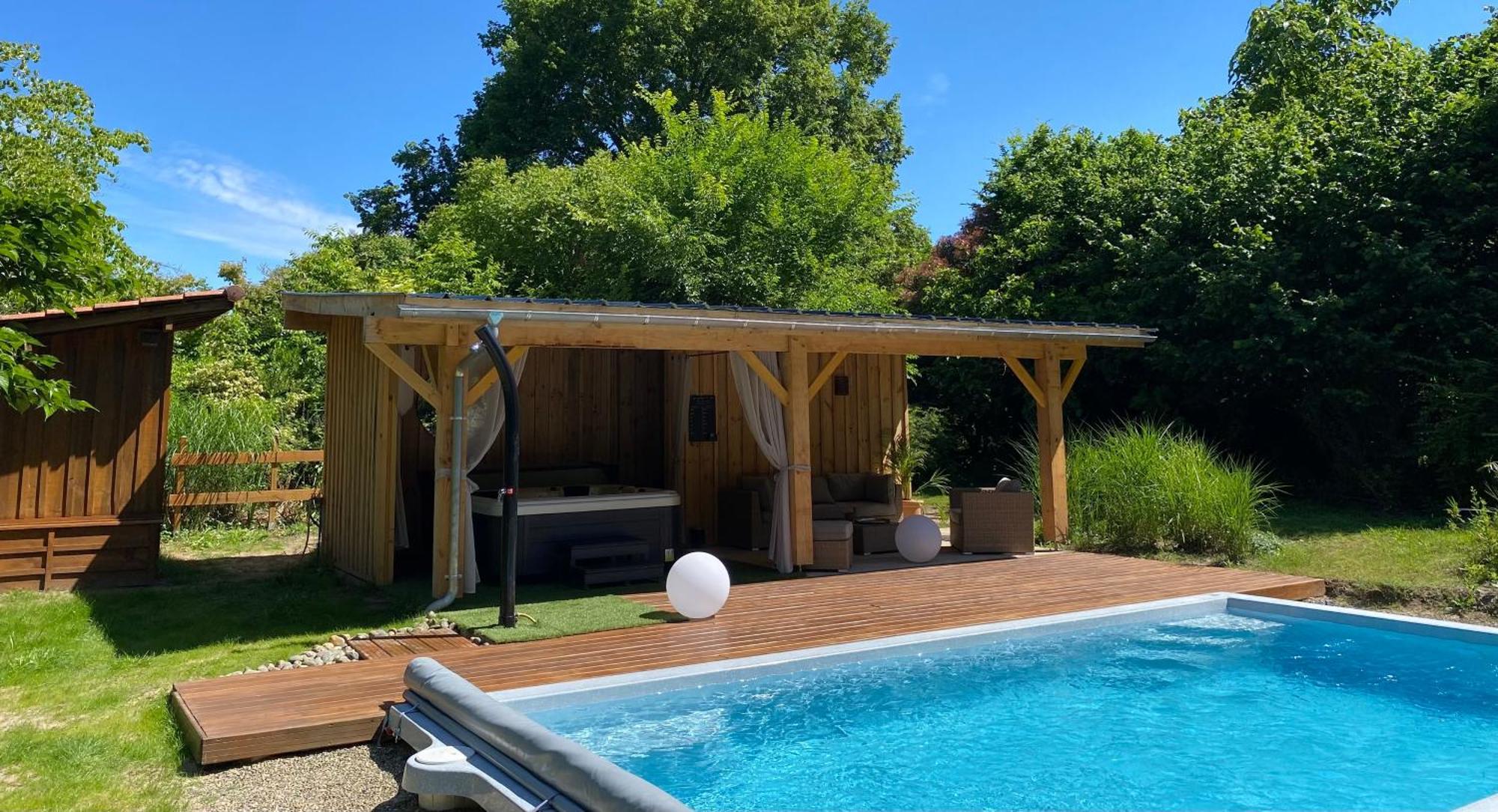 Gites & Spa De Charme " Ploum" Pouydesseaux Eksteriør bilde